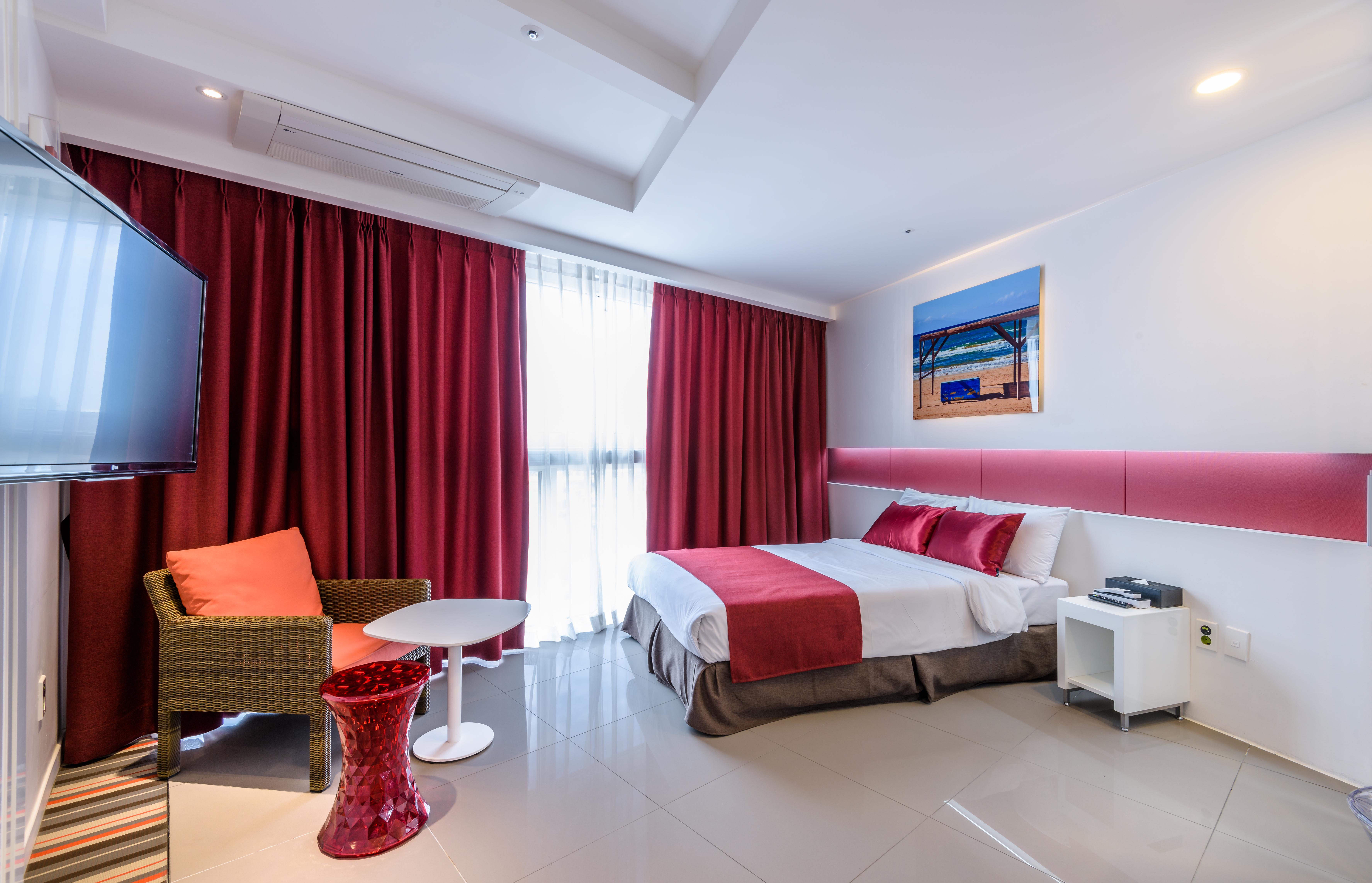 แอมี เชจู บีช โฮเต็ล Hotel เมืองเชจู ภายนอก รูปภาพ