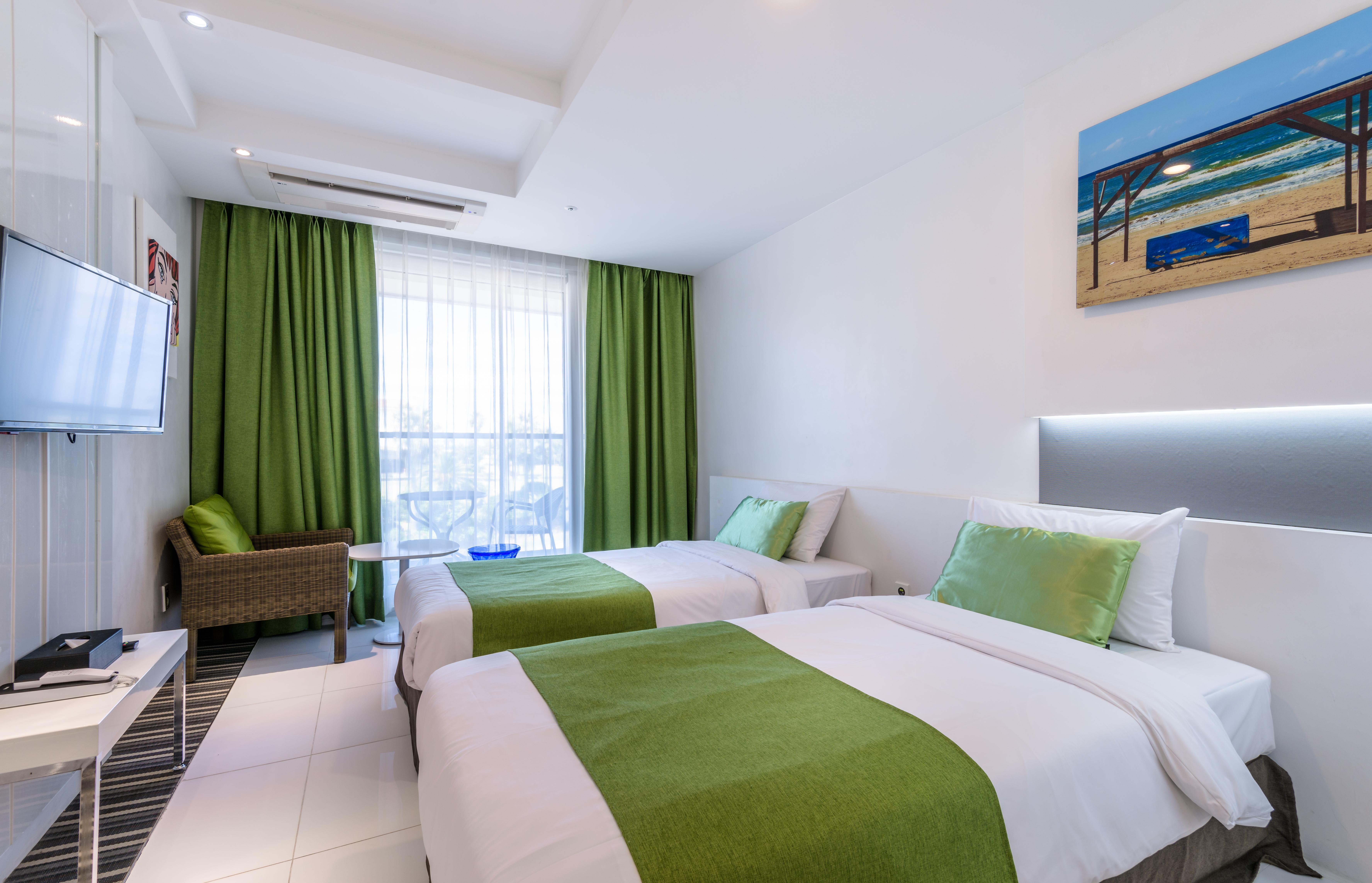 แอมี เชจู บีช โฮเต็ล Hotel เมืองเชจู ภายนอก รูปภาพ